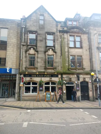 East Port Bar in Dunfermline