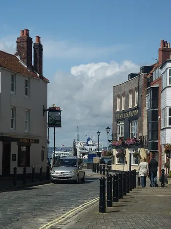 The Spice Island Inn in Portsmouth
