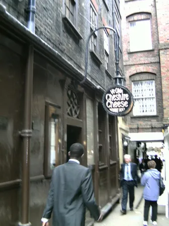 Ye Olde Cheshire Cheese in Westminster