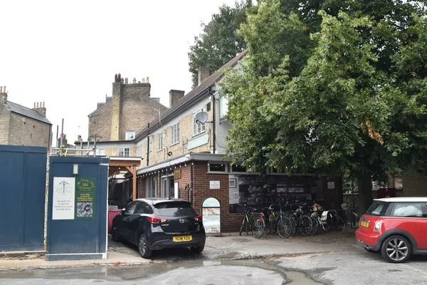 The Maypole in Cambridge