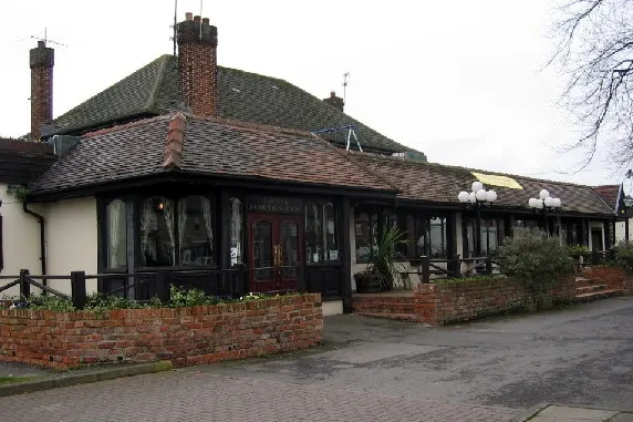 Copper Beech Pub in Darlington