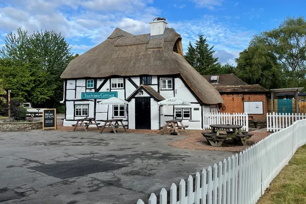 Thatched Cottage in Farnborough