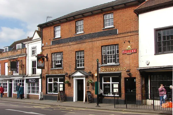 The Queen's Head in Farnham