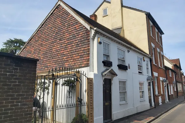 Nelson Arms in Farnham