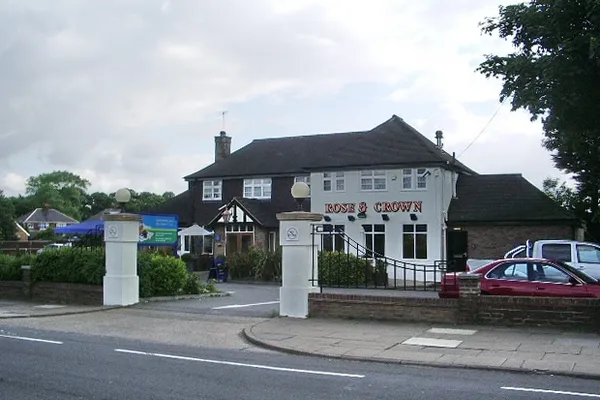 The Rose And Crown in Grimsby