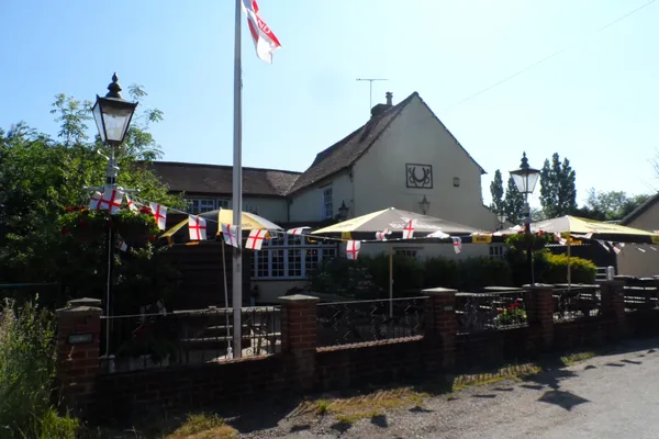 Horns & Horseshoes in Harlow