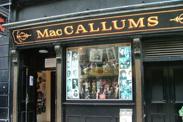 MacCallums Bar in Inverness