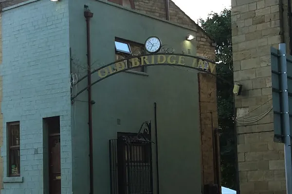 Kirkstall Bridge Inn in Leeds
