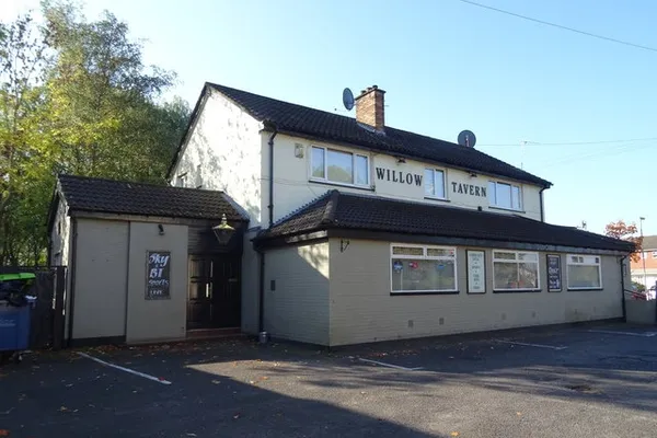 Willow Tavern in Oldham