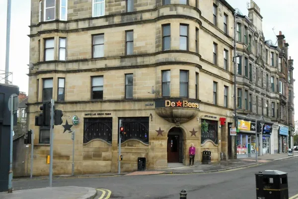De Beers in Paisley