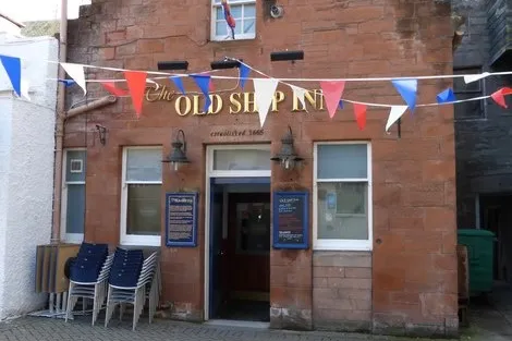 The Old Ship Inn in Perth