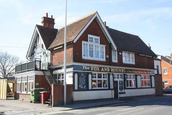 Fox and Hounds in Reading