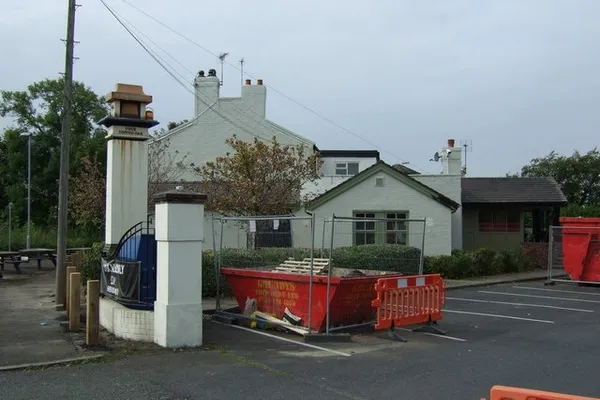 The Four Topped Oak in Runcorn