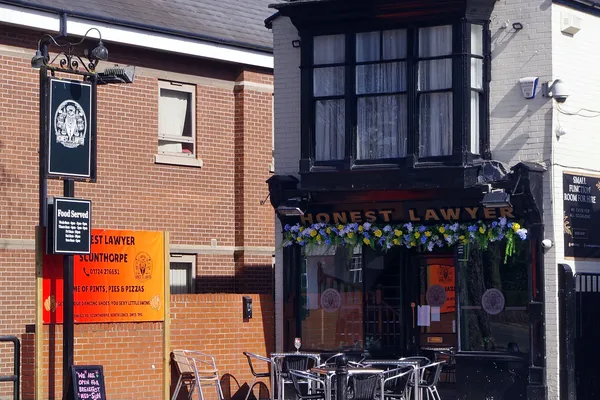 The Honest Lawyer in Scunthorpe