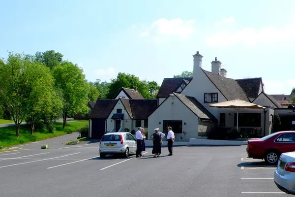 The Leopard - Bishop's Tachbrook in Warwick