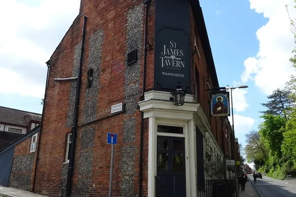 St. James Tavern in Winchester