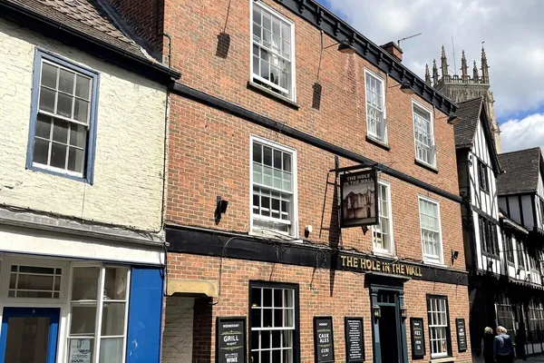 Hole In The Wall in York