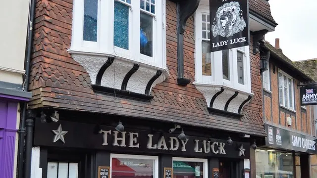 Lady Luck Bar in Canterbury