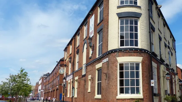 The Minerva in Kingston-upon-Hull