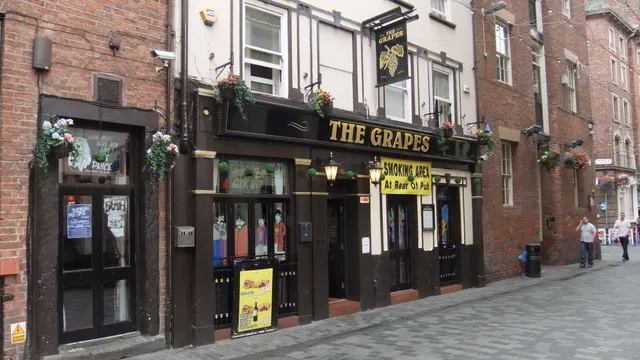 The Grapes in Liverpool