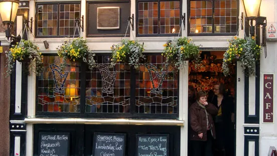 The Harp in London