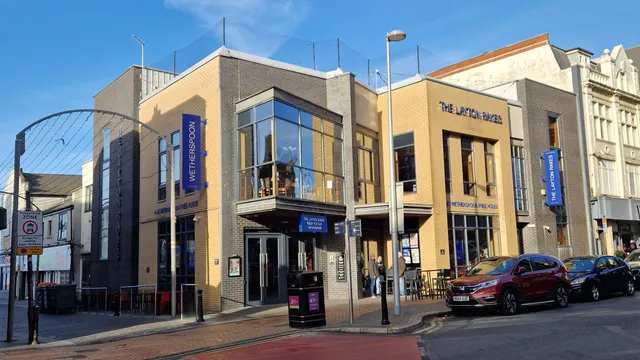 The Layton Rakes - JD Wetherspoon in Blackpool