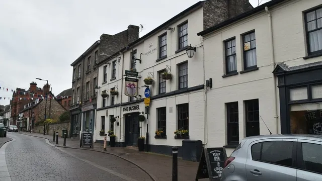 Bushel in Bury