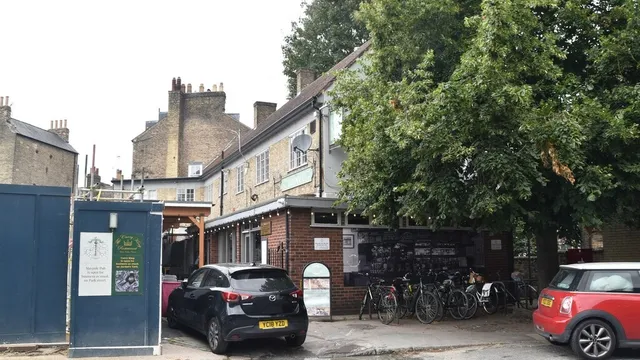 The Maypole in Cambridge