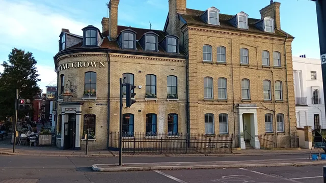 Royal Crown Rochester in Chatham