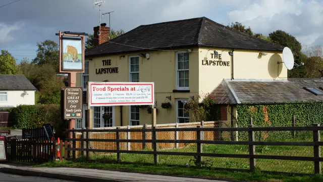 The Lapstone - Public House in Fair Oak in Eastleigh