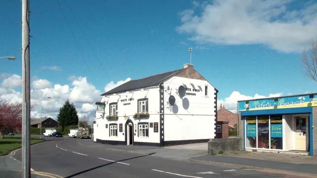 The White Swan in Ellesmere Port