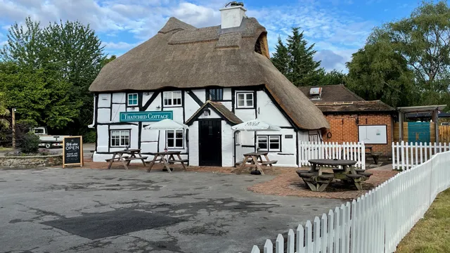 Thatched Cottage in Farnborough