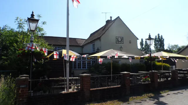 Horns & Horseshoes in Harlow