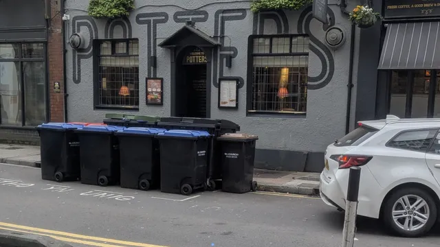 The Potters in Newport