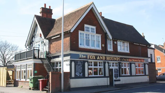 Fox and Hounds in Reading