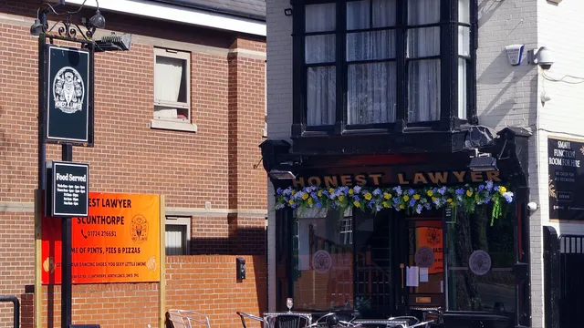 The Honest Lawyer in Scunthorpe
