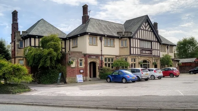 Grapes Hotel in St. Helens