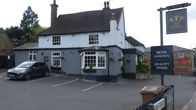 The Three Crowns in Watford